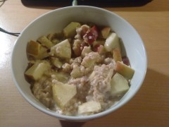 Oatmeal mit Obst